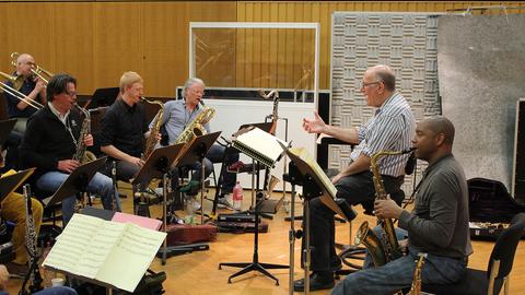 Jim McNeely mit Branford Marsalis und der hr-Bigband